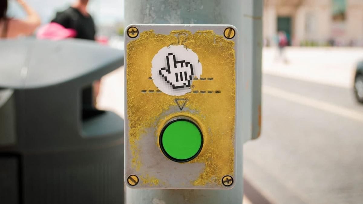 Button for a street light